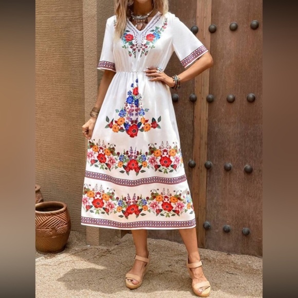 Boho Floral Print V neck High Waisted Dress - Picture 4 of 5